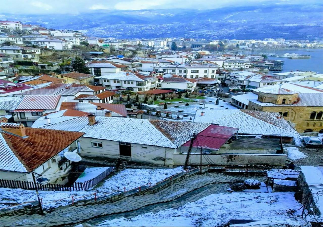 Vero Comfort Apartment Ohrid Exterior photo